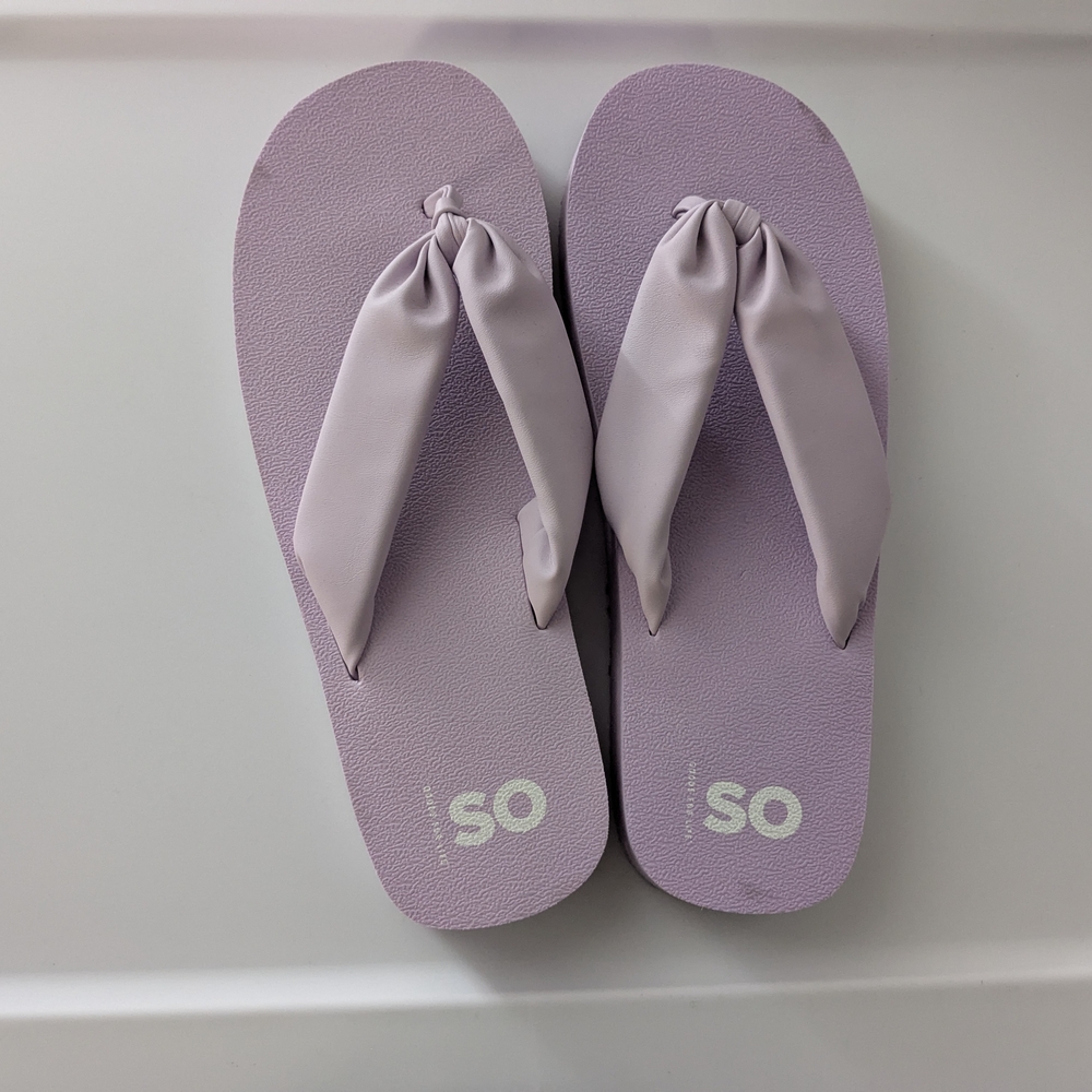 SO Women's Purple Flip Flops